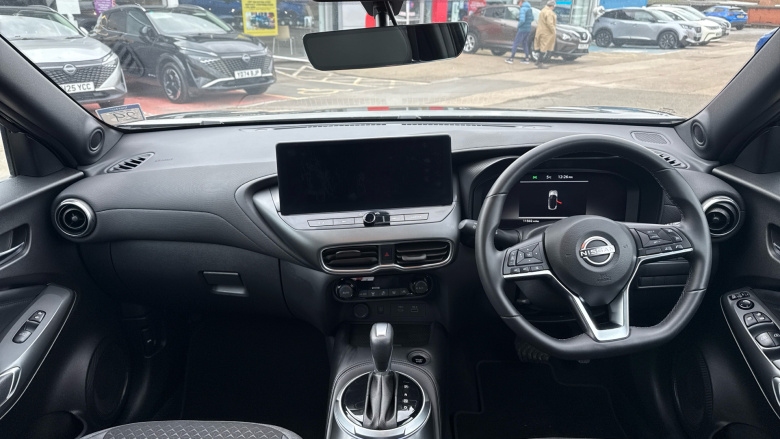 Nissan Juke 1.6 Hybrid N-Connecta 5dr Auto Hybrid Hatchback